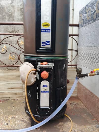 Diamond Gas Geyser