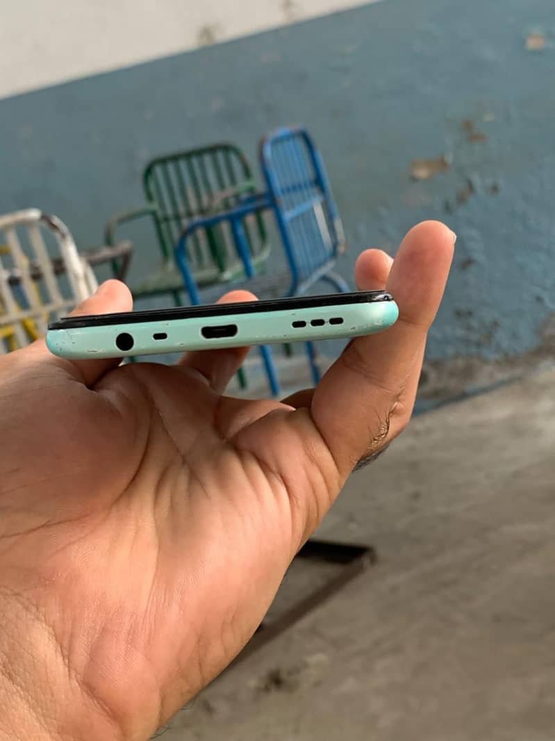 OPPO A31 2