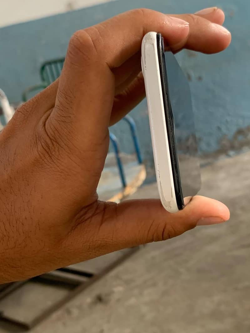 OPPO A31 3