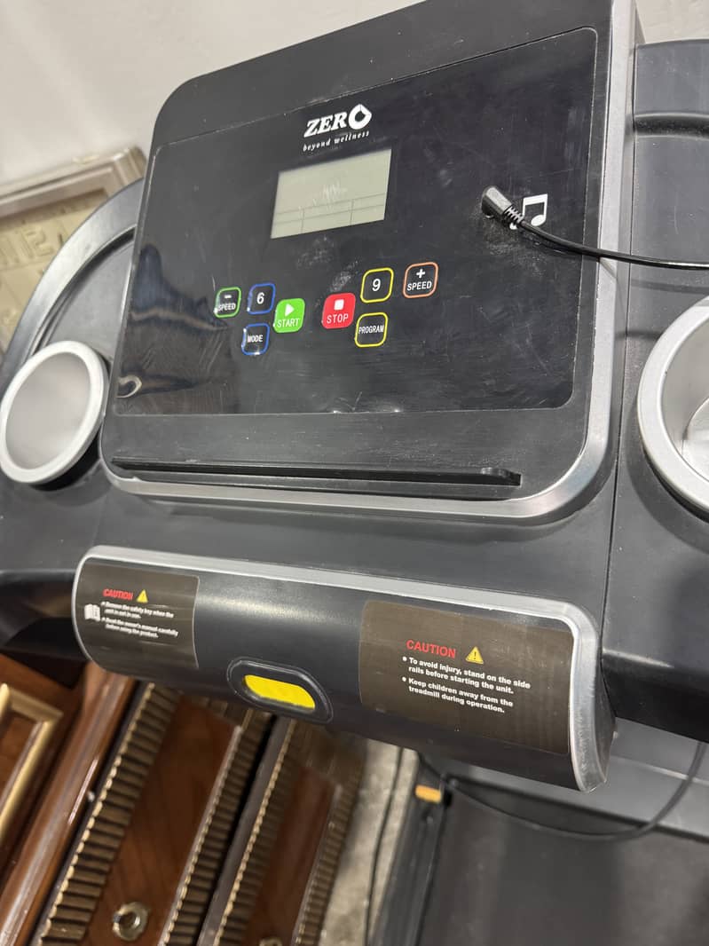 treadmill machine /running machine 3
