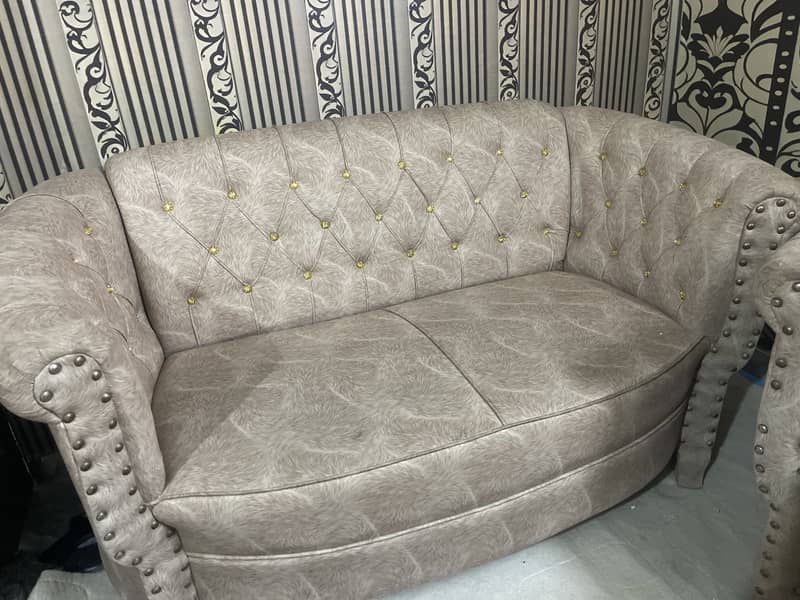 New condition 100% 2