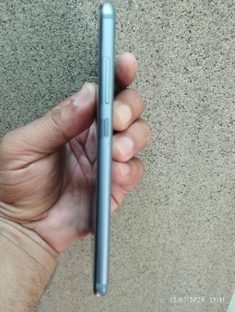 Huawei Nova 2 0