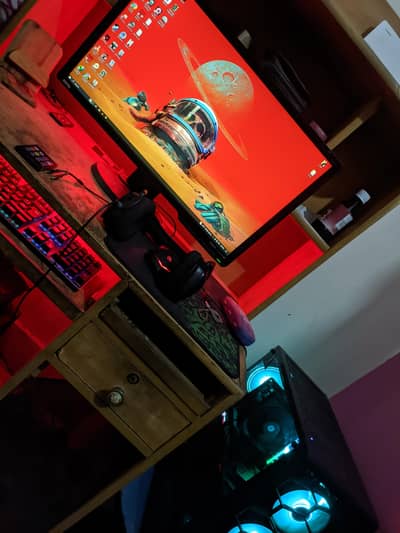 Computer Table