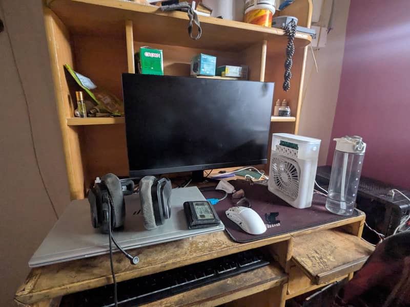 Computer Table 1