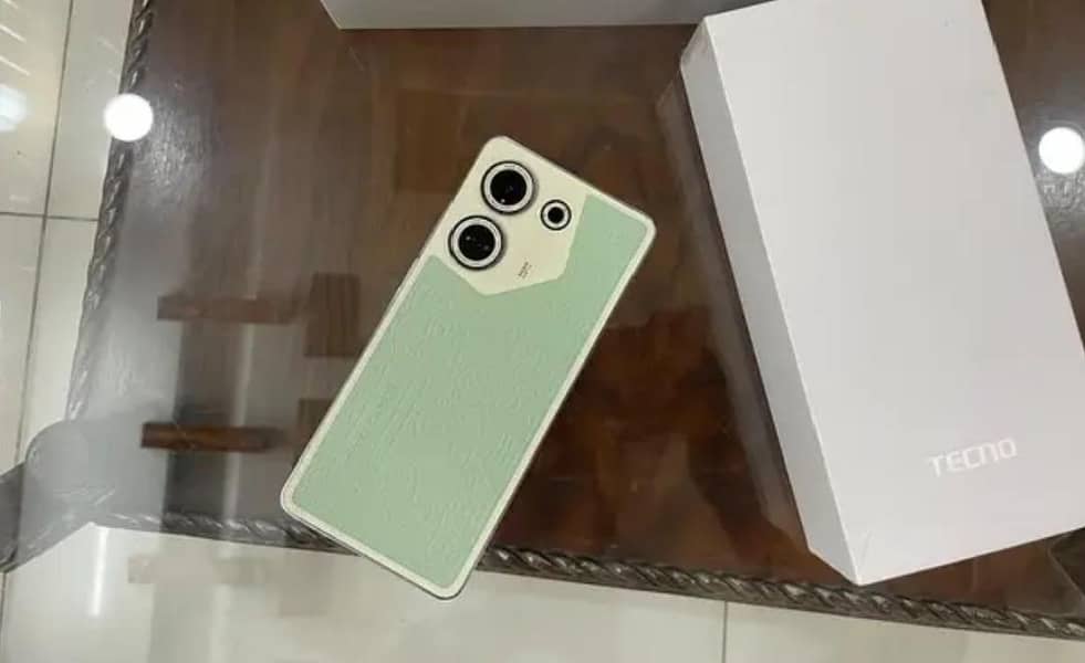 Tecno CAMON 20 Pro 5
