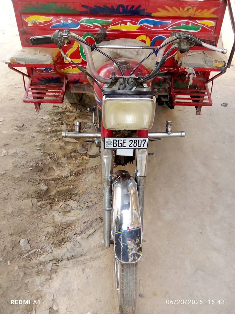 100cc loader rikshaw 9
