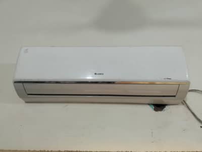 Gree Split AC 1.5 Ton – Excellent Cooling – Good Condition