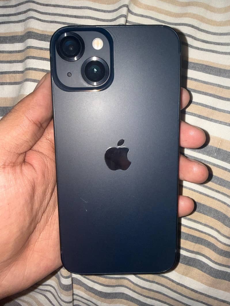 Apple iPhone 13 1