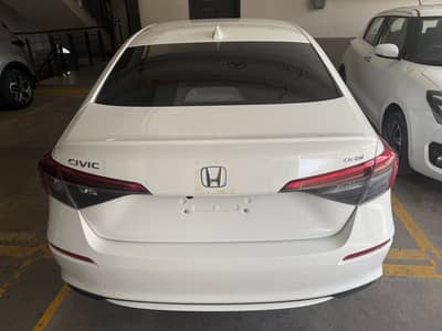 Honda Civic Oriel 2025