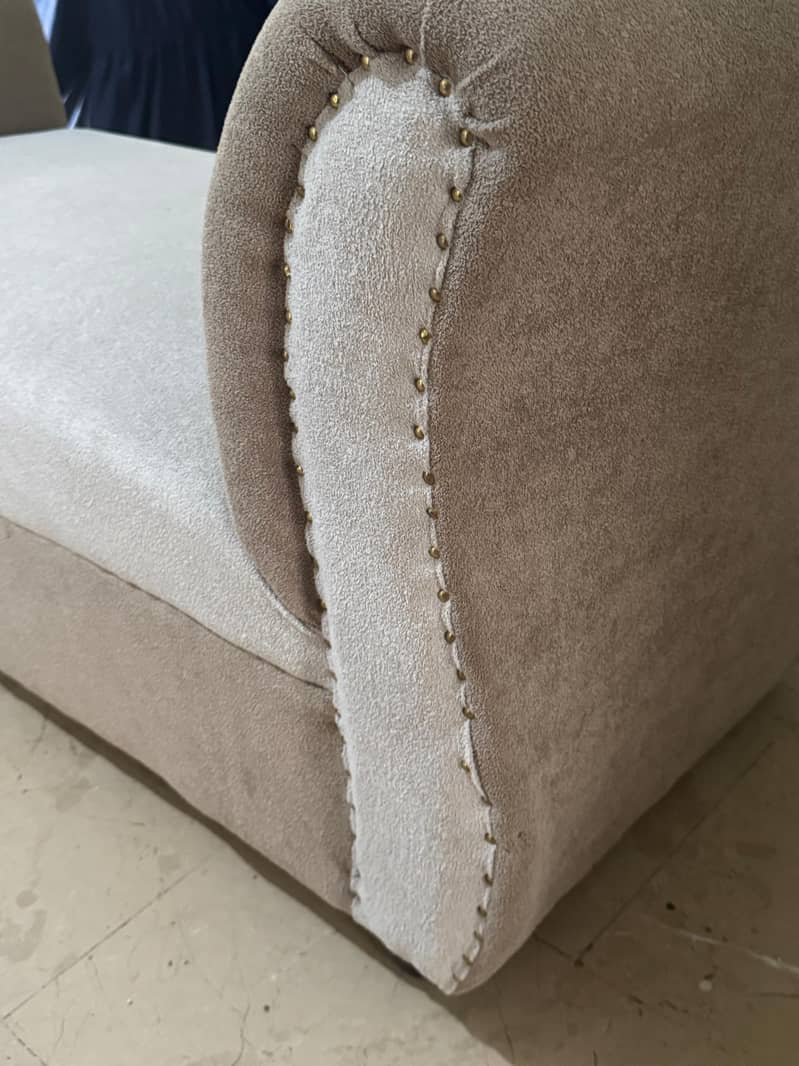 sofa sette new condition 1
