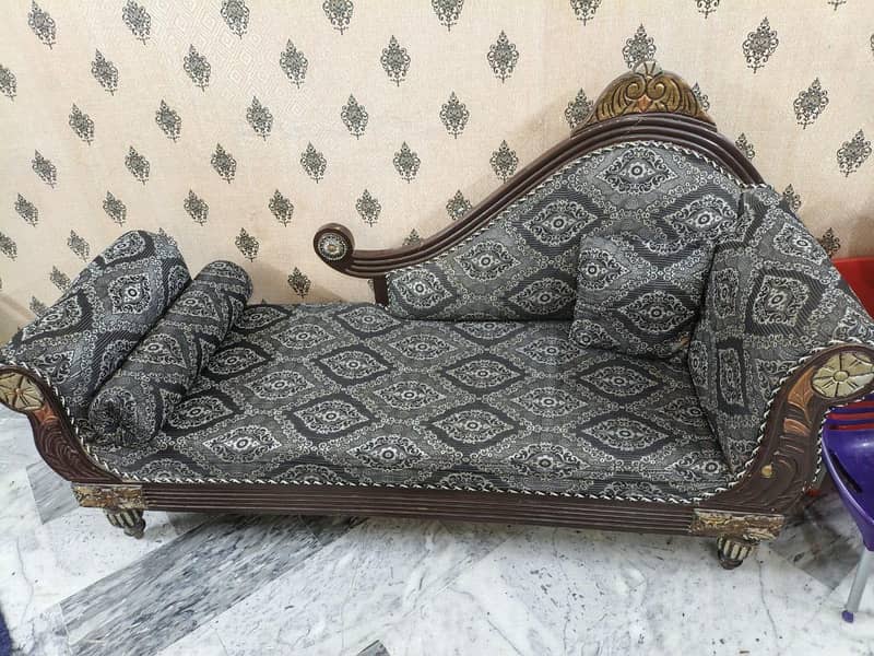 Dewan Sofa 1