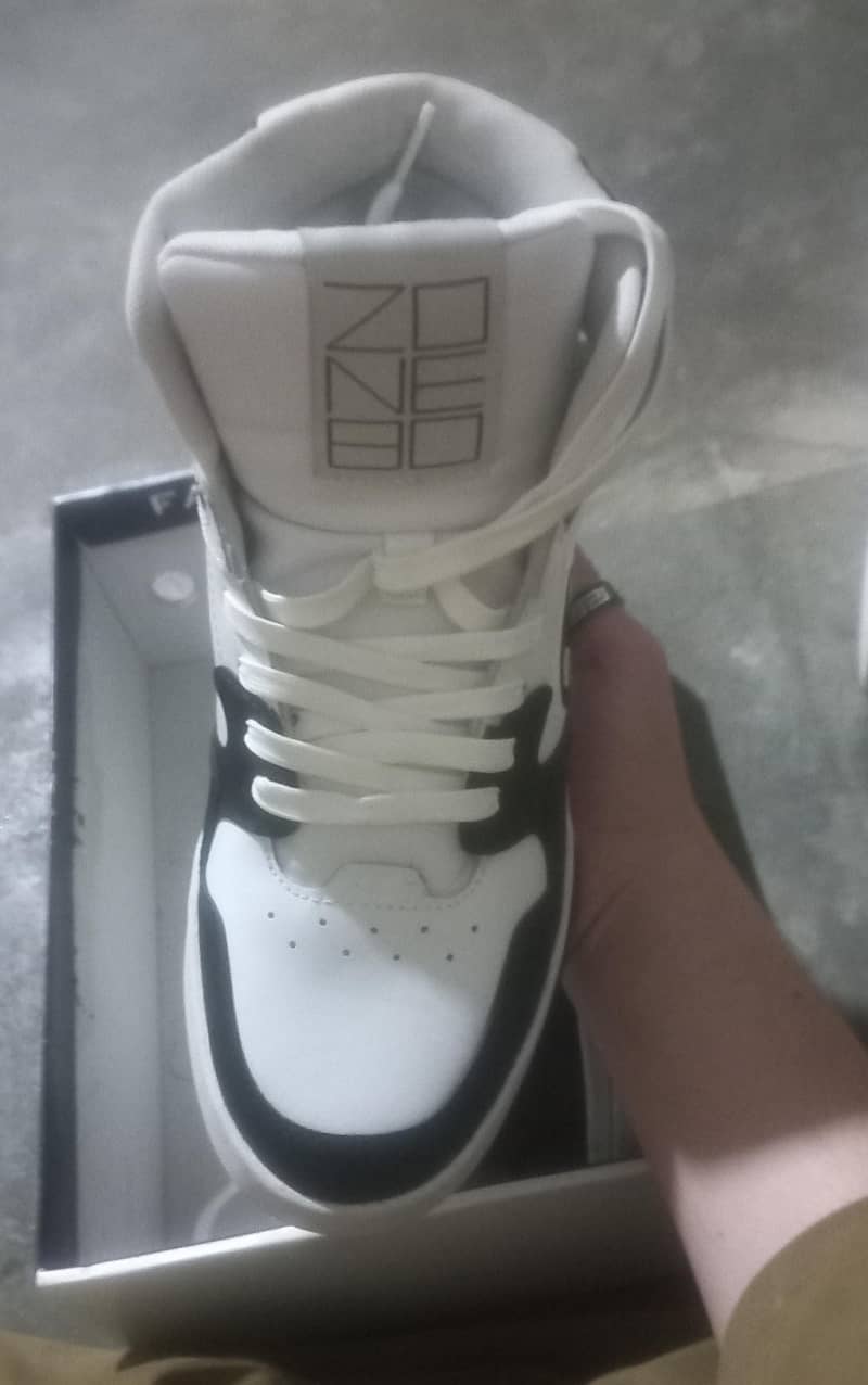 Shose 2
