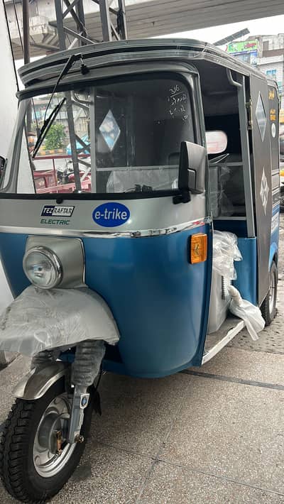Need Driver Tez Raftar Electric Rikshaw