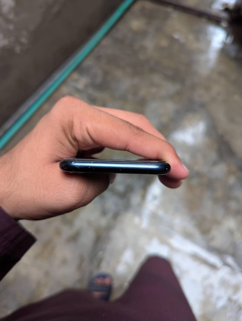 Apple iPhone SE 5