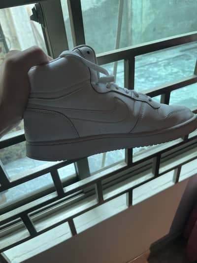 Original Nike Ebernon Mid Triple White – US 10 / EU 44 – Worn Once