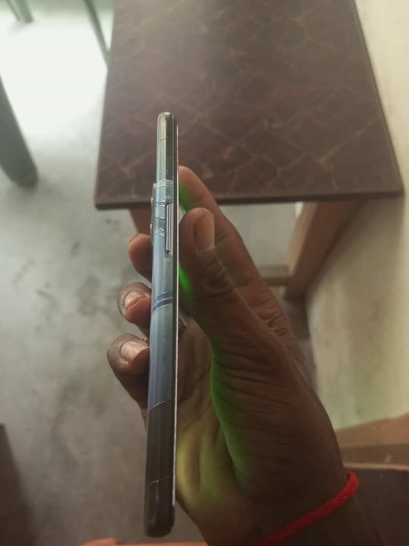 One Plus 9 4