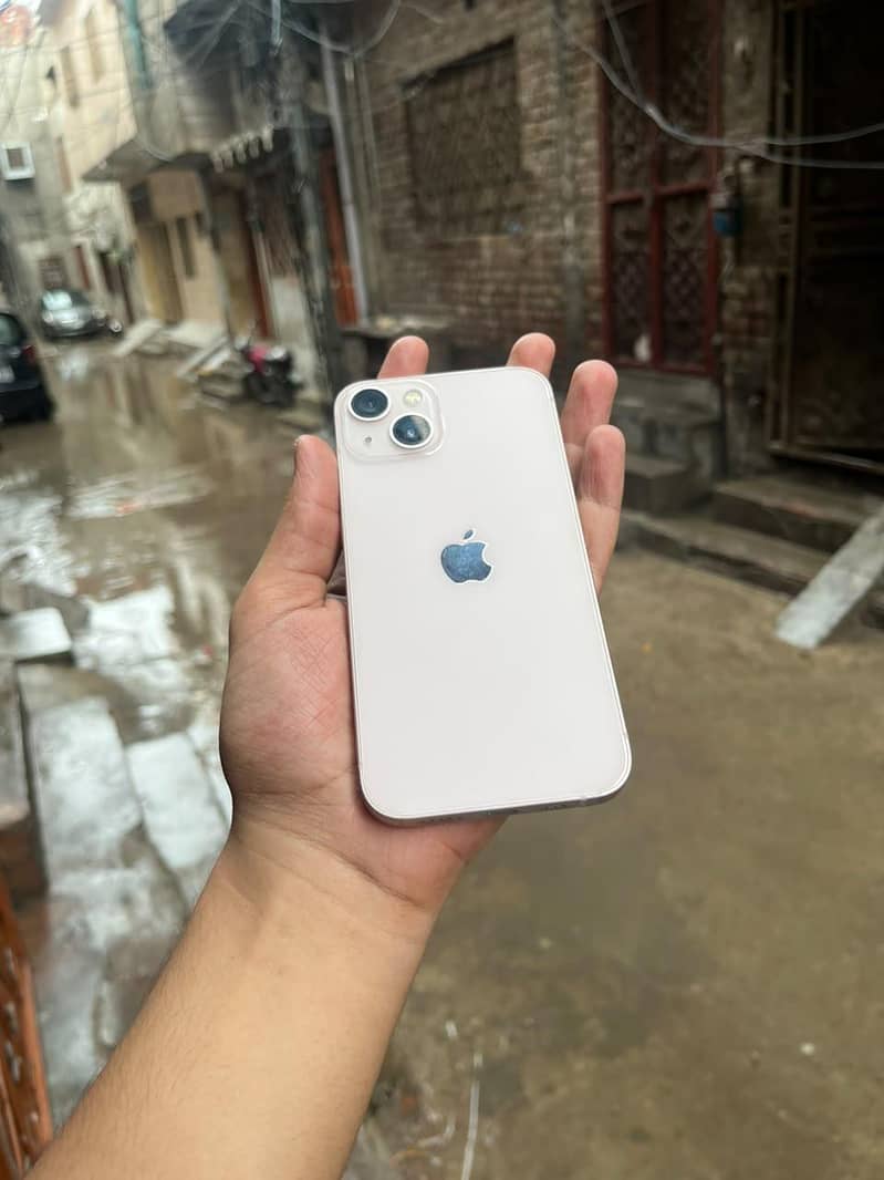 Apple iPhone 13 mini 1