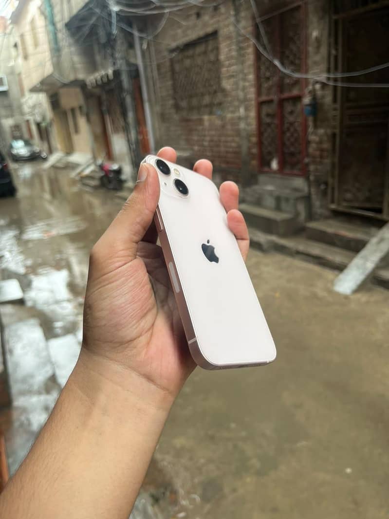 Apple iPhone 13 mini 2
