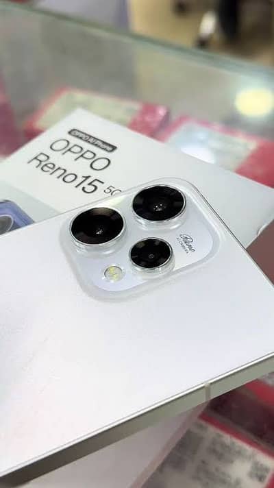 OPPO Reno 15 5G (12GB / 512GB) – Massive Storage | Like New
