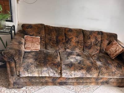 sofa set. . . only what's app