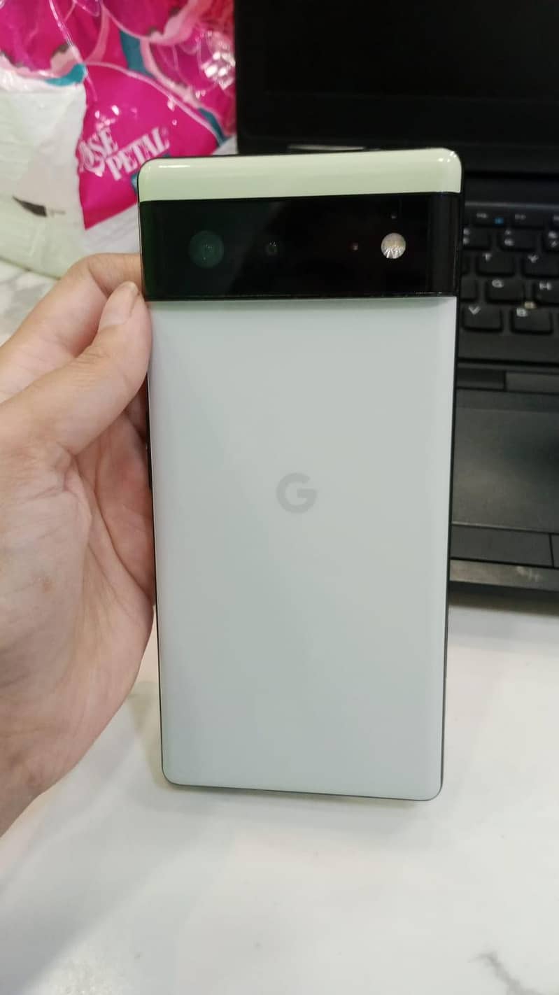 Google Pixel 6a 0