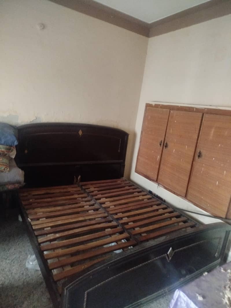 King bed 1