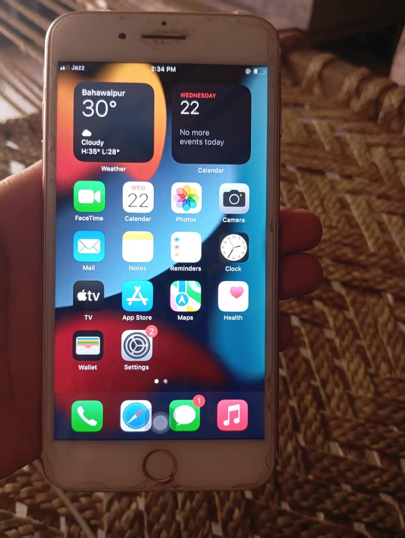 Apple iPhone 7 Plus 2