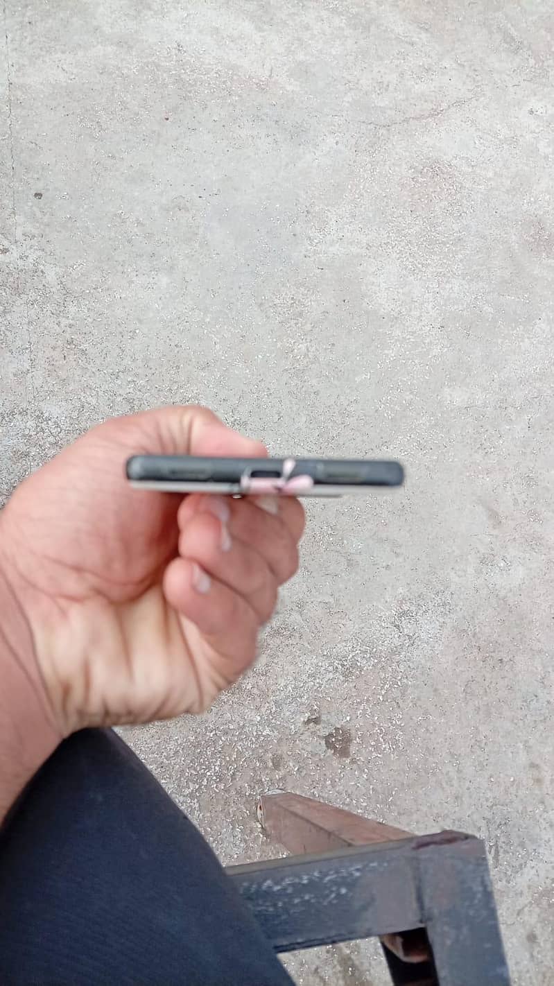 Google Pixel 6a 4
