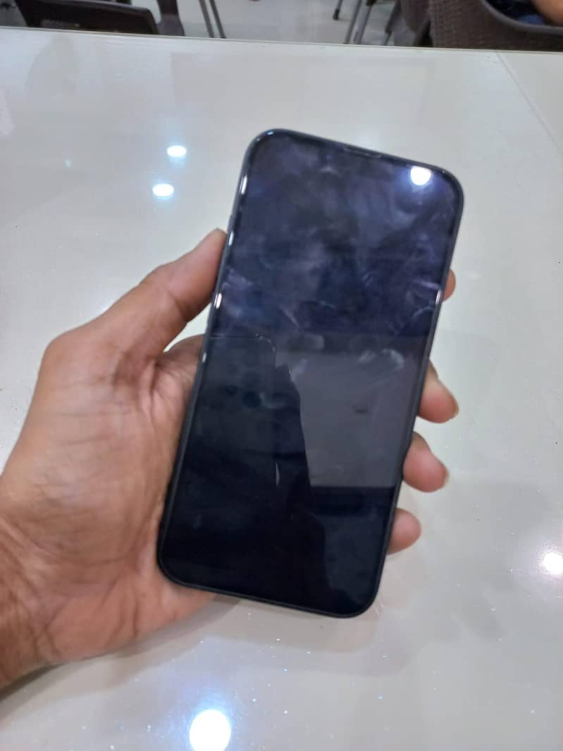 iPhone 13 5