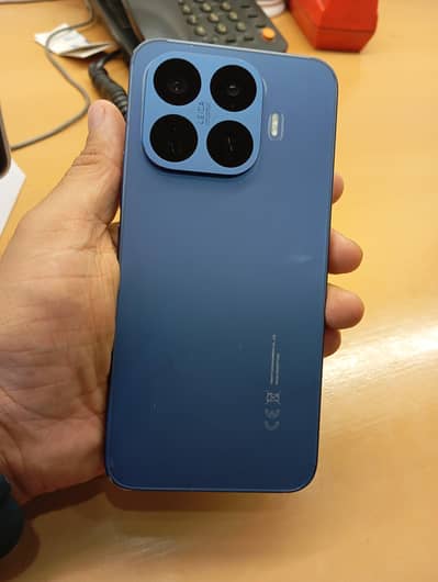 Xiaomi 17T Pro – PTA Approved | Complete Box | Only 17 Days Used