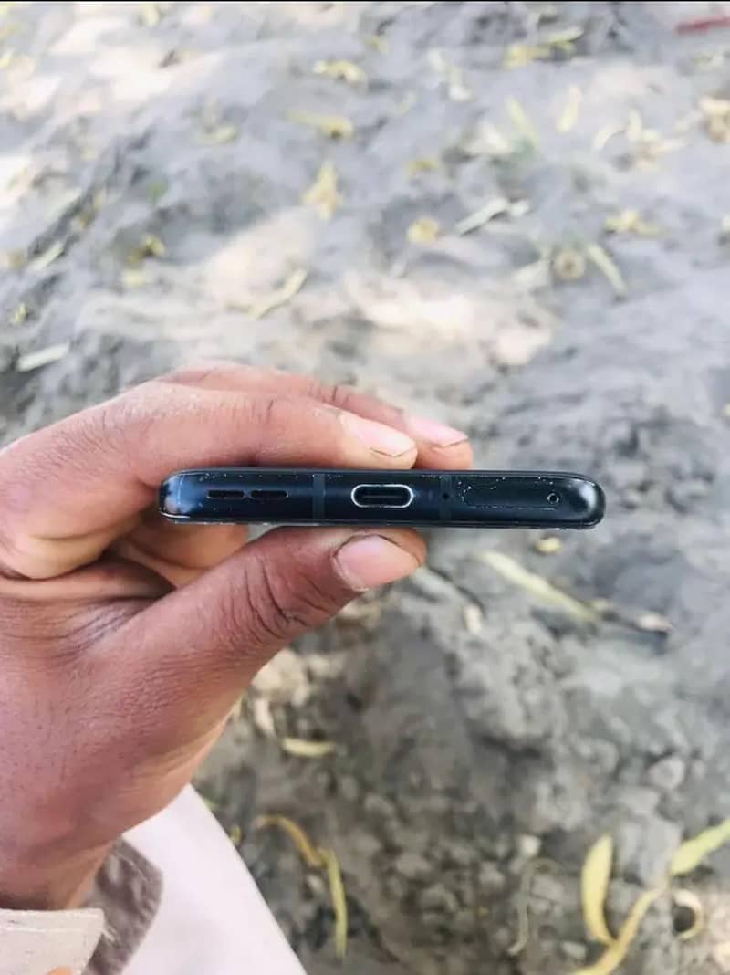 One Plus 9 Pro 3