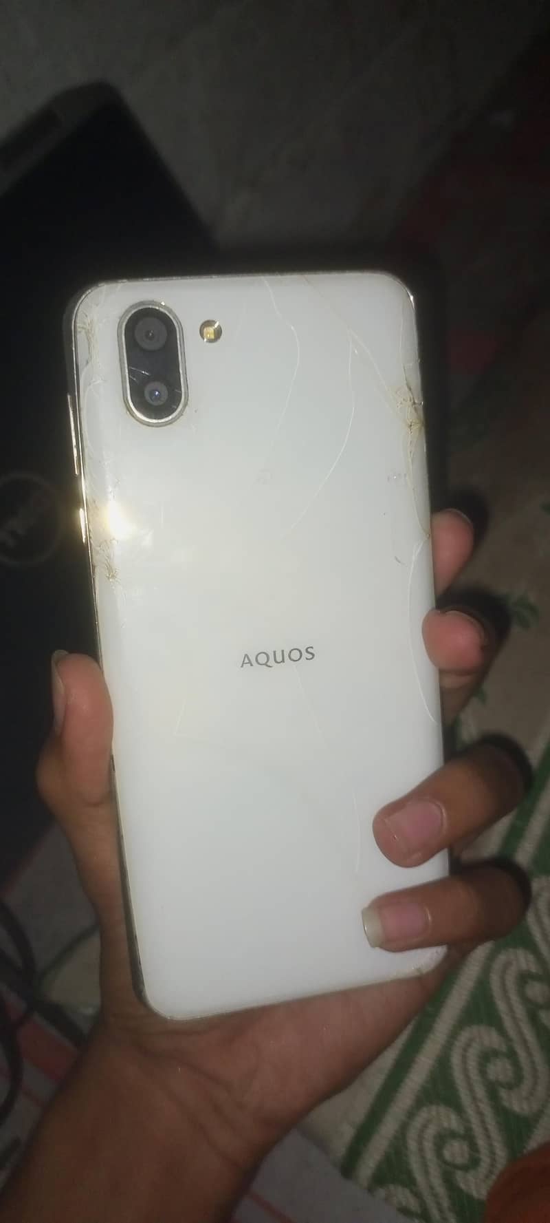 Sharp Aquos R2 0