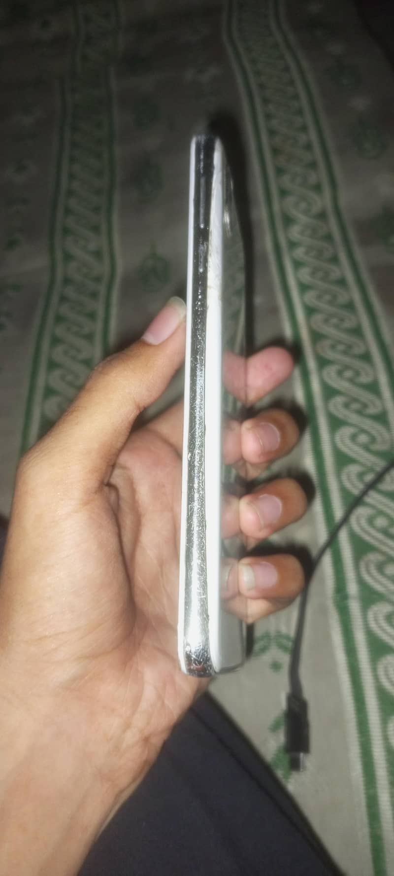 Sharp Aquos R2 1