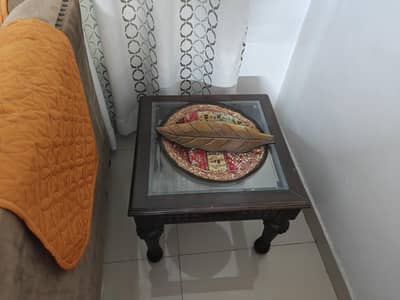 7 seater sofa set with 1 center table, 2 side tables