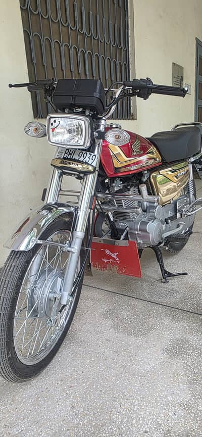 Honda CG-125 Special edition for sale condition 10/10