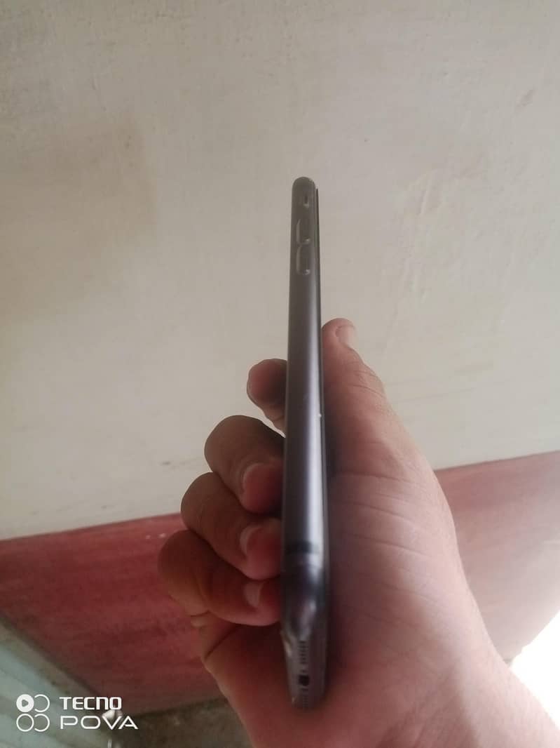 Apple iPhone 8 2