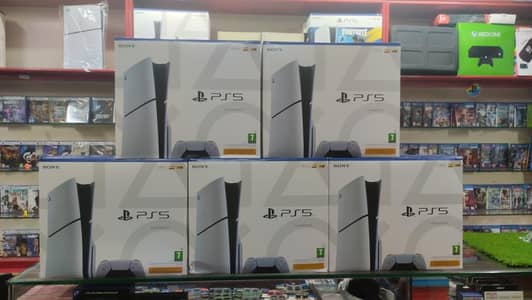 PS5 Slim 1tb UK model CFI-2116