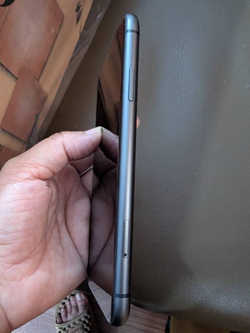 Apple iPhone 11 5