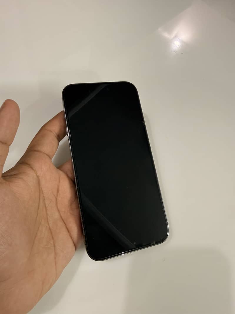 iphone 14 Pro Max 3
