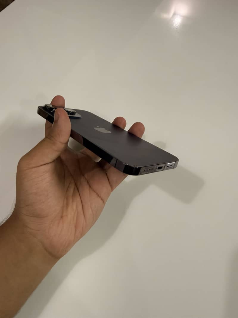 iphone 14 Pro Max 4