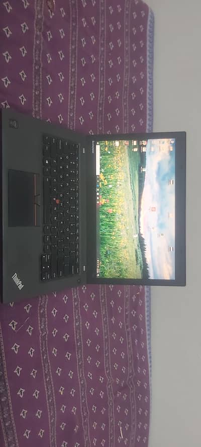 "Lenovo i5-4300U, 8GB RAM, 256GB SSD+500GB HDD, Windows 10 Pro"