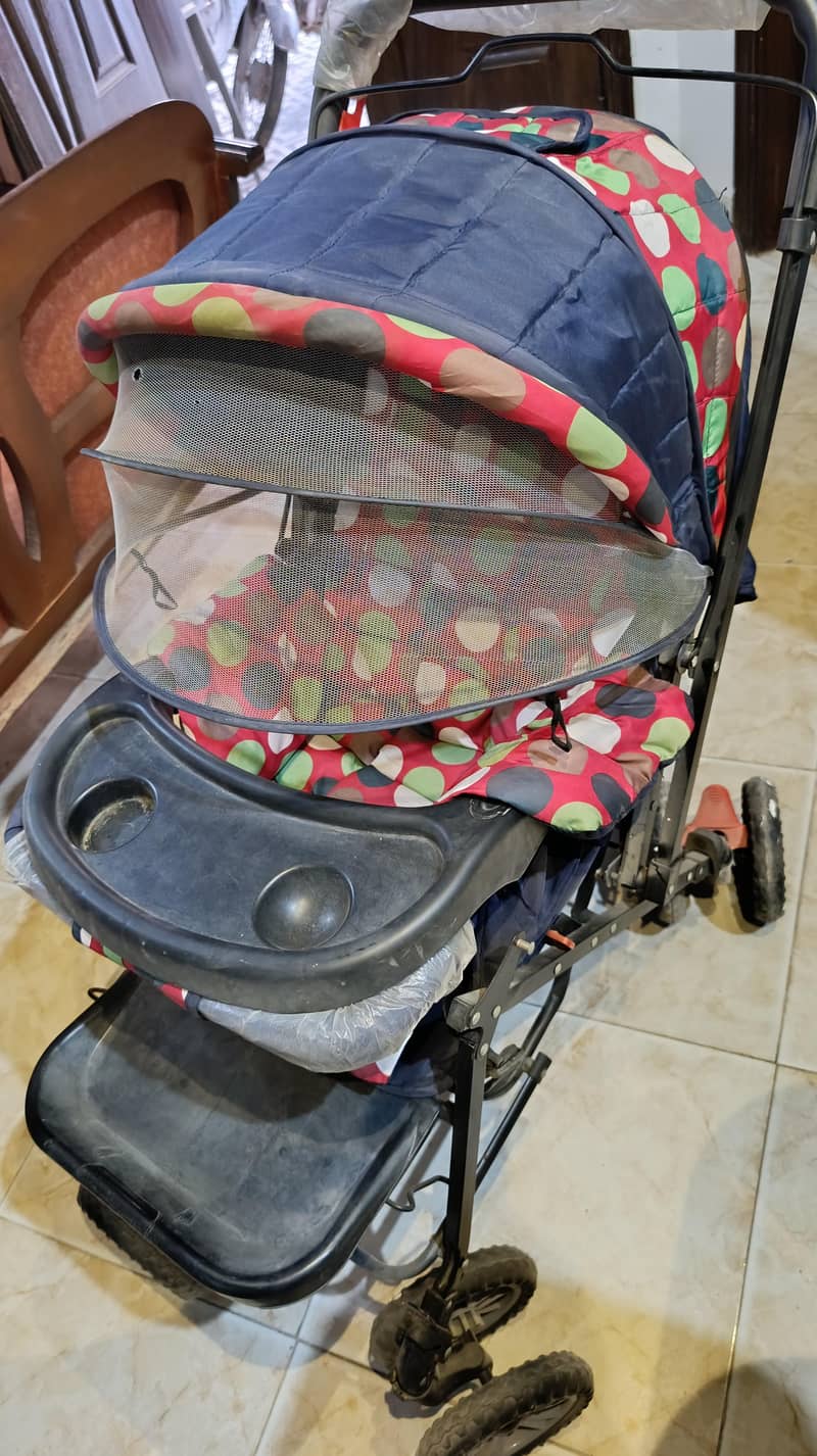 Pram (Slightly Used) 5