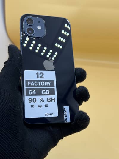 I phone 12 Factory unlock Non PTA 64 GB 90% Battery Health