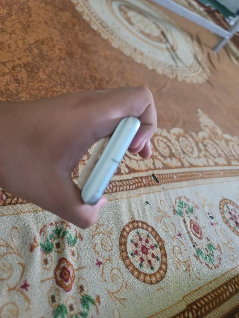 Google Pixel 8 5