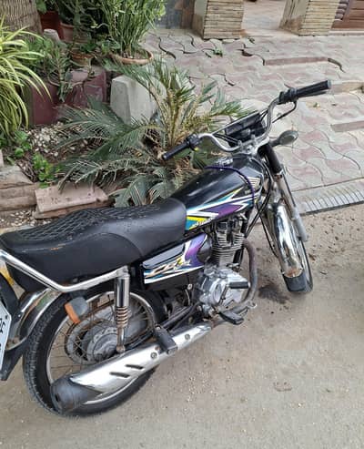honda 125 20/21 karachi registered