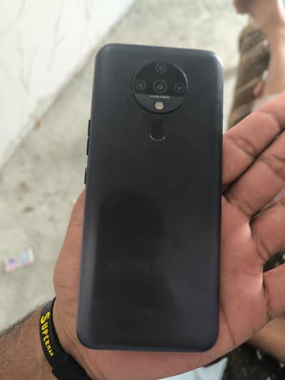 Tecno spark 6      4 64 with box