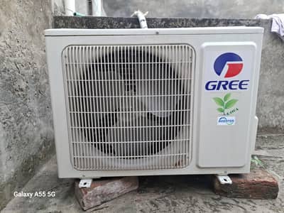 dc inverter 1 ton slightly used