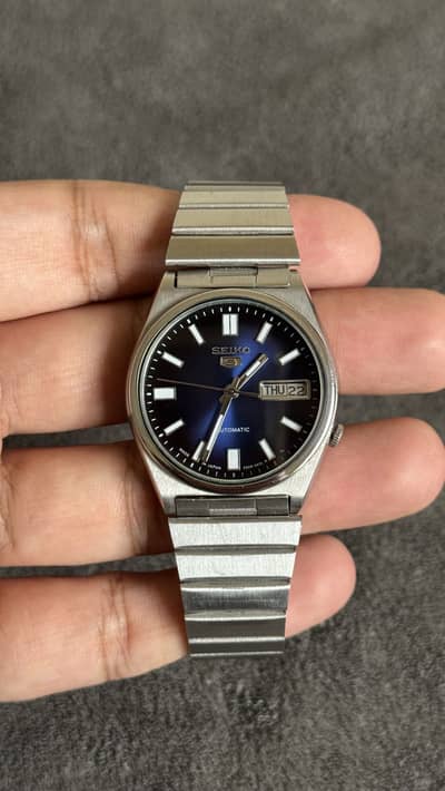 Vintage Seiko 5 Automatic 7009 Men's Wrist Watch – Day Date