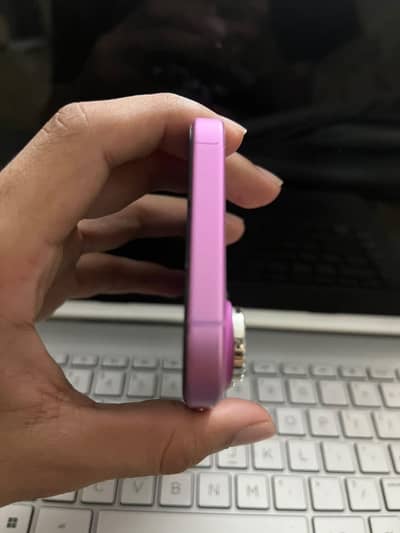 Iphone 16 jv 10/10 all okay waterpack