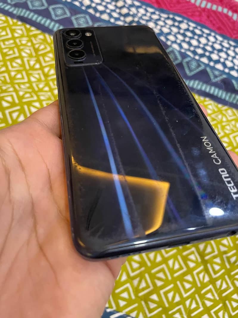 Tecno CAMON 18T 1
